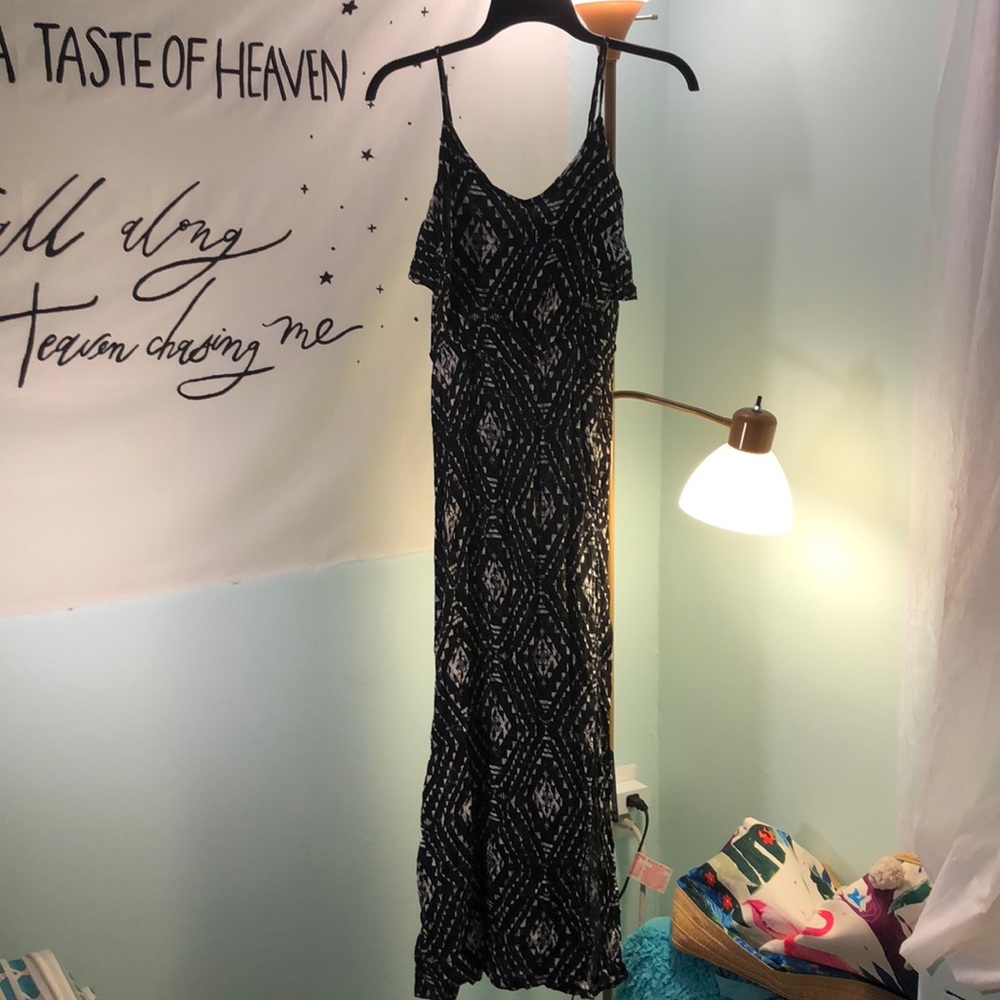 Ruffle front geometric maxi dress